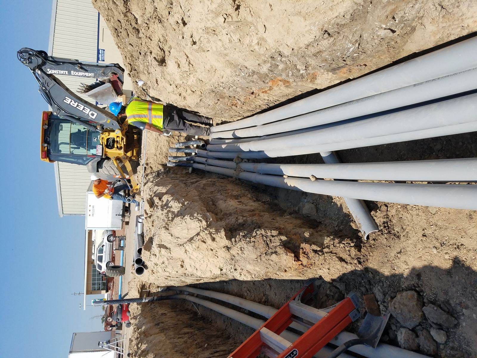 Site underground conduit installation